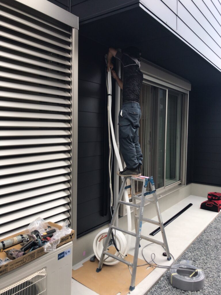 室外機の取付工事